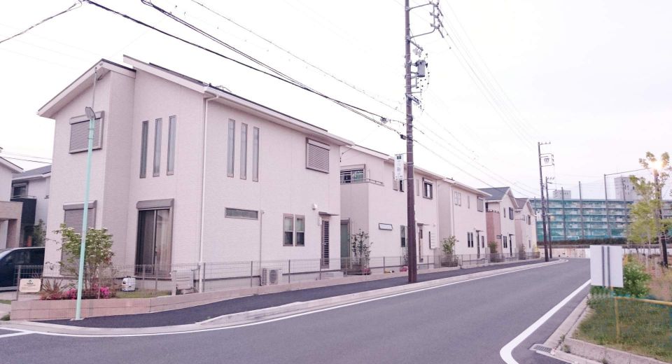 宝達志水町に息づく平屋住宅の伝統と未来豊かな自然と共に歩む暮らし
